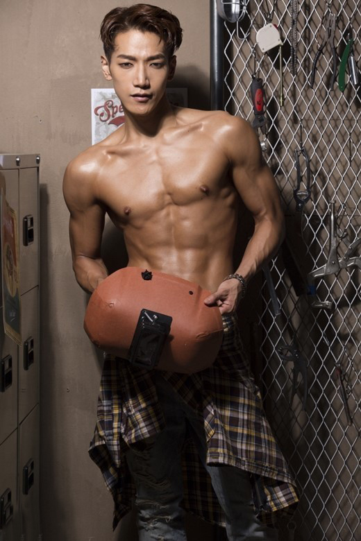 韩2PMJun.K,健身杂志写真曝光,健硕肌肉,男性完美线条